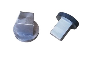 Grzybek ochronny na słupek przelotowy